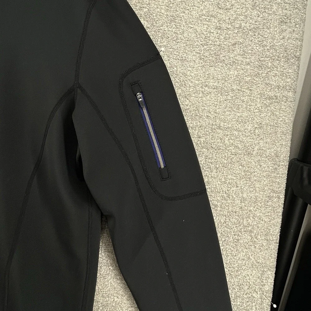 Untuckit 1/4 Zip Pullover Long Sleeve Men Size Medium Black Casual